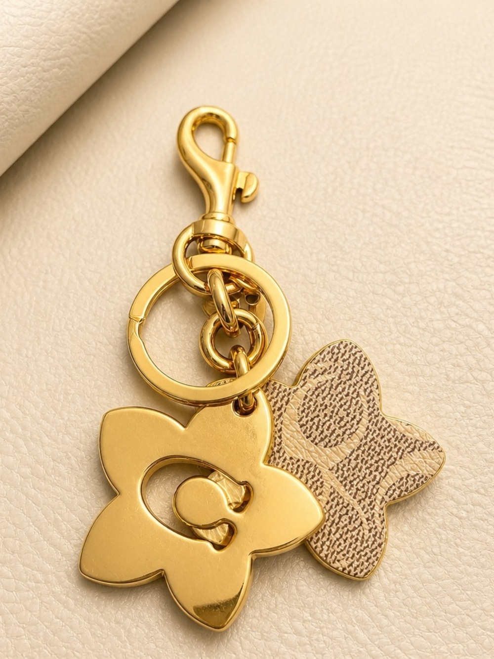 C Gold Floral Logo Charm Key & Card Holder